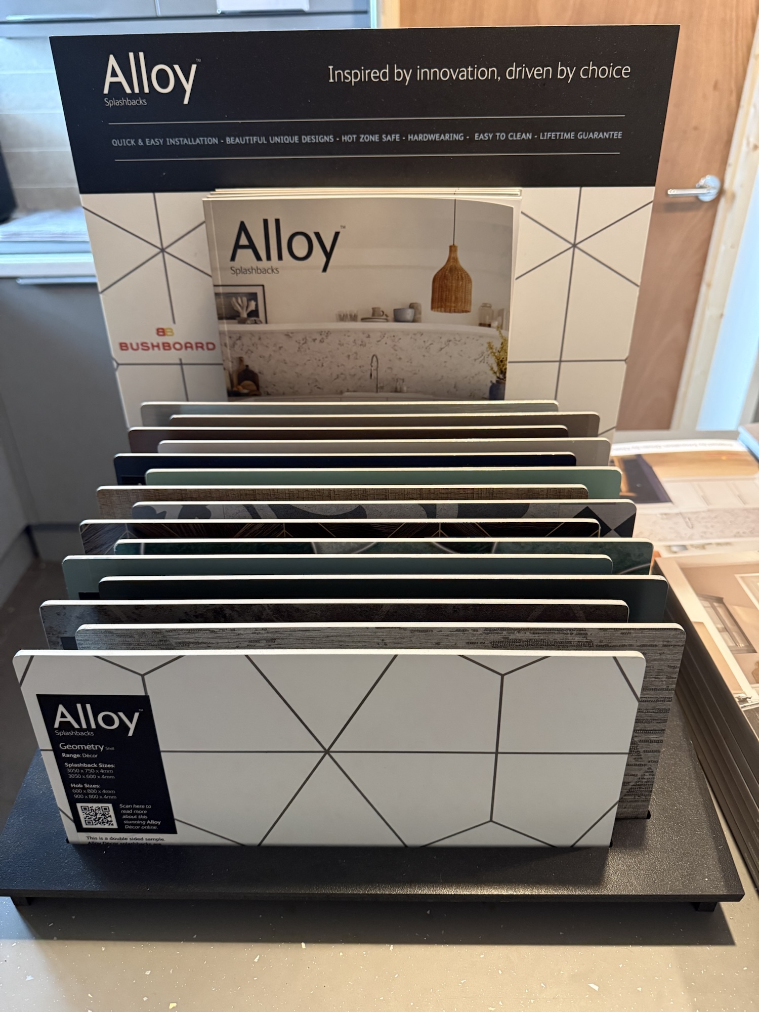Alloy aluminium splashback display
